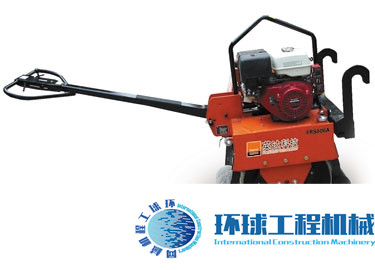 英達(dá)小型壓路機(jī) 整機(jī)圖集 (1)